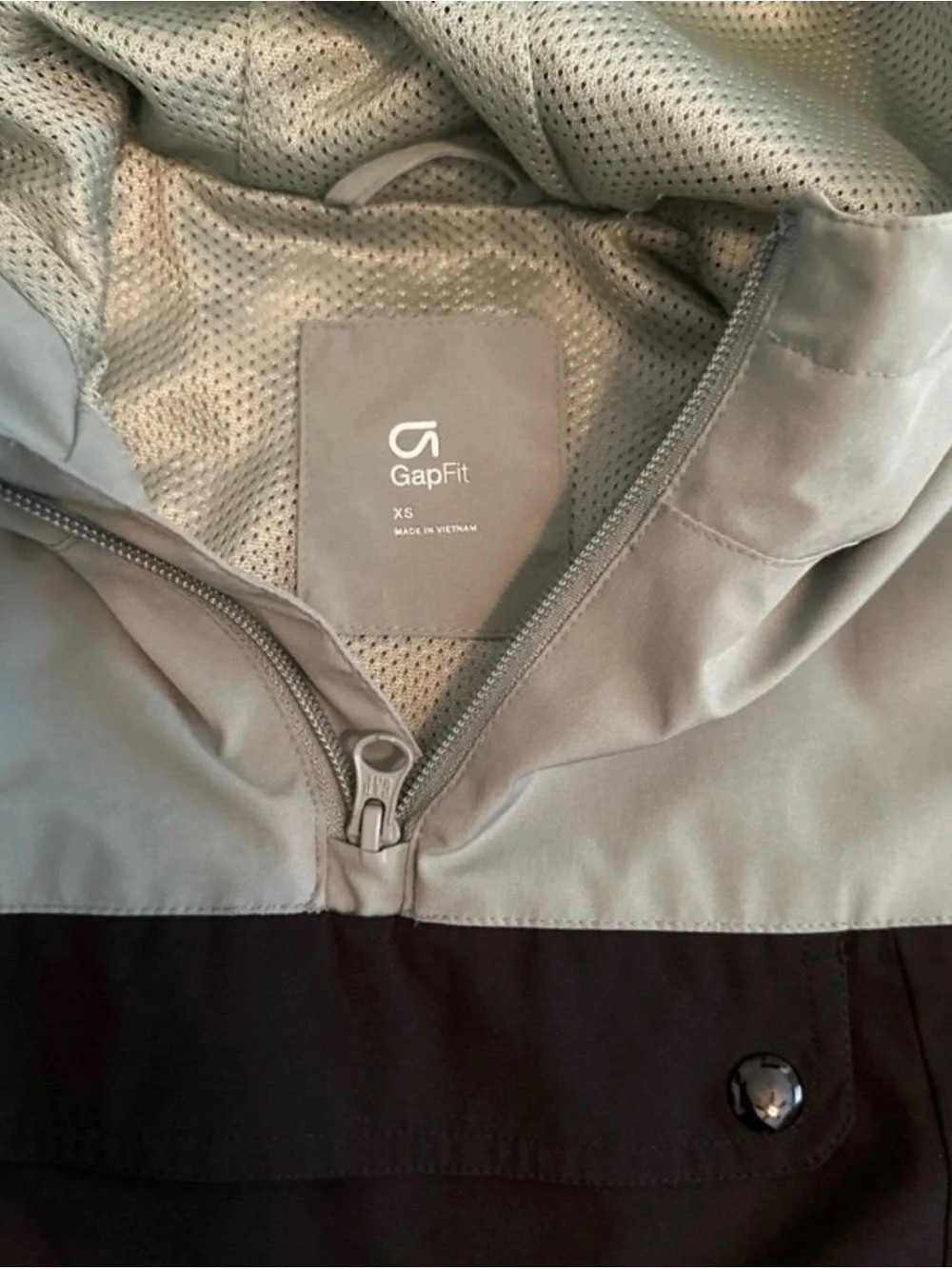 GAP Boys Two-Tone Hooded Pullover Jacket - Light Gray & Black